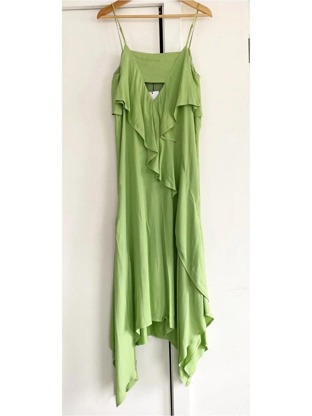 NWT Reiss green asymmetrical ruffle midi slip dress - wedding guest dress size 8 - Picture 4 of 8